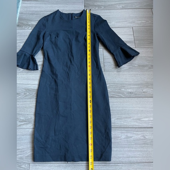 Banana Republic Women’s Navy Bell-Sleeve Shift Dress Long Sleeve, size 00• - Picture 13 of 13
